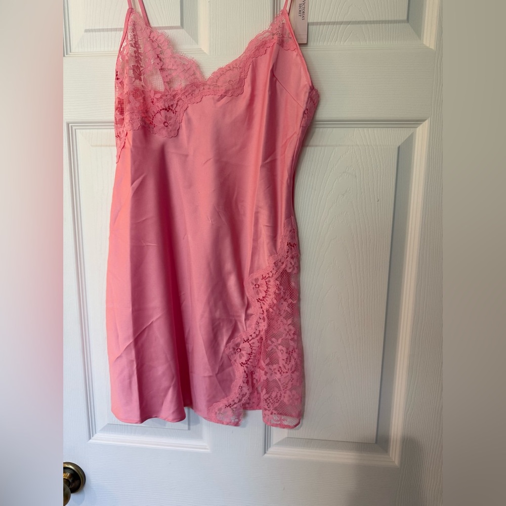 Victoria's secret coral lace slip nightdress size xs